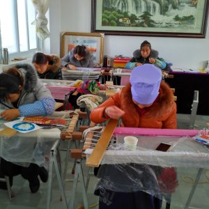 La historia de las mujeres Hui, uno de los grupos más pobres de China